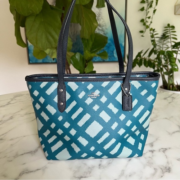 ✨️💙 Coach Wild Plaid Mini City Zip Tote Blue Print Bag F22246 ✨️💙 - Picture 1 of 16
